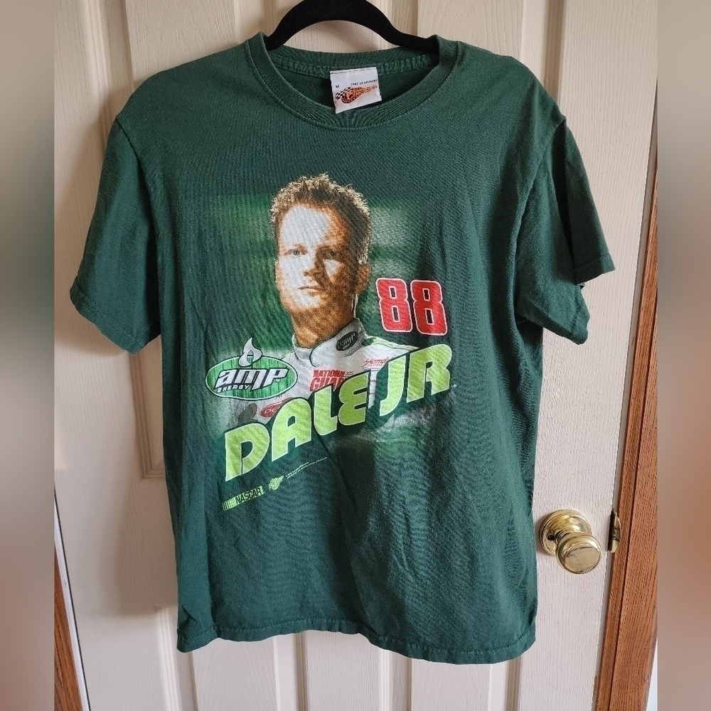 Vintage Dale Earnhardt Jr Green T-Shirt Size M.